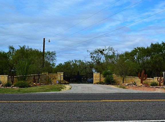 2nd image of 14110 E Us Highway 180
