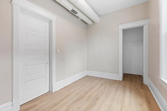 3751 N Clifton Ave #1 — Photo 7