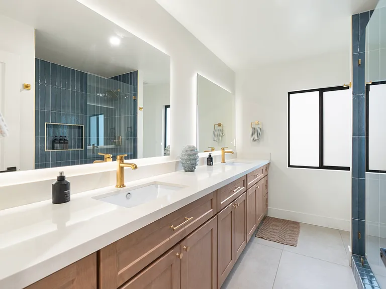 6516 N 43rd Pl — Photo 90