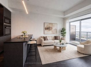 11 Yorkville Ave #4201, Toronto, ON M4W 0B1