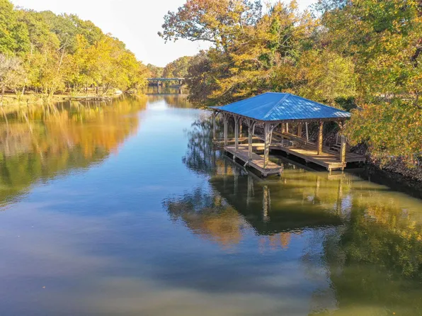 491 Woodside St, Childersburg, AL 35044