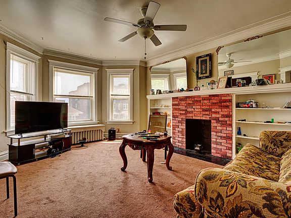 2nd image of 7334 S Crandon Ave