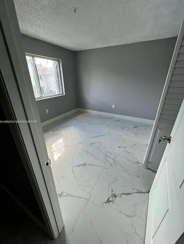 511 NW 82nd Ave — Photo 15