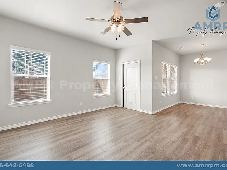 6040 24th St #32 — Photo 17