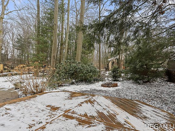 5th image of 3482 Elderwood Ave
