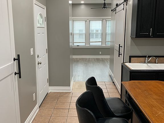 3rd image of 4724 S Damen Ave #2