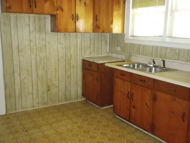 6 Wallace St — Photo 12