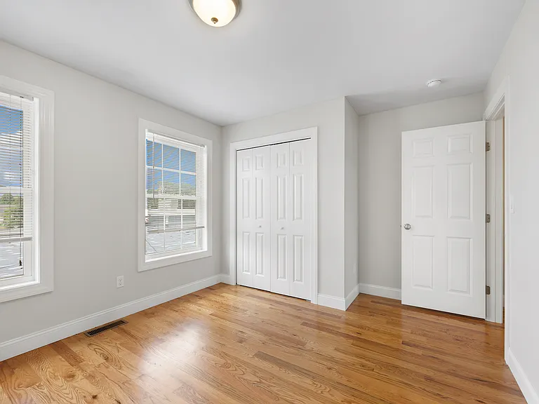 446 New Haven Ave #A — Photo 14
