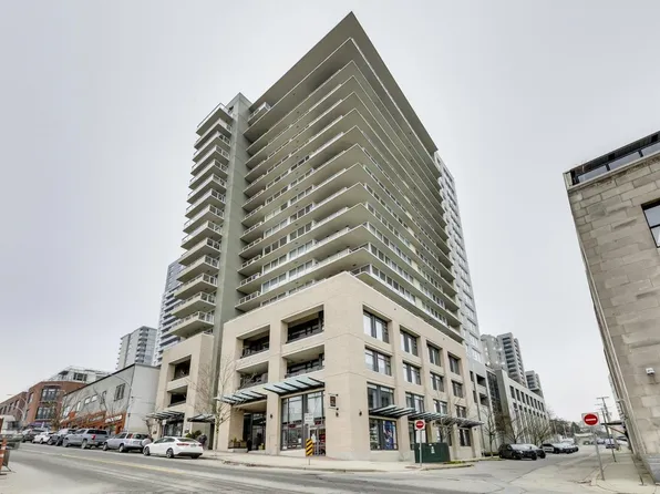 39 6th St #601, New Westminster, BC V3L 0B3
