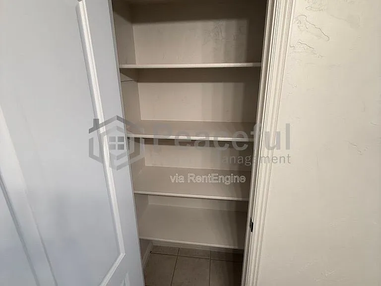 5386 W Emmeline Dr #BASEMENT — Photo 22