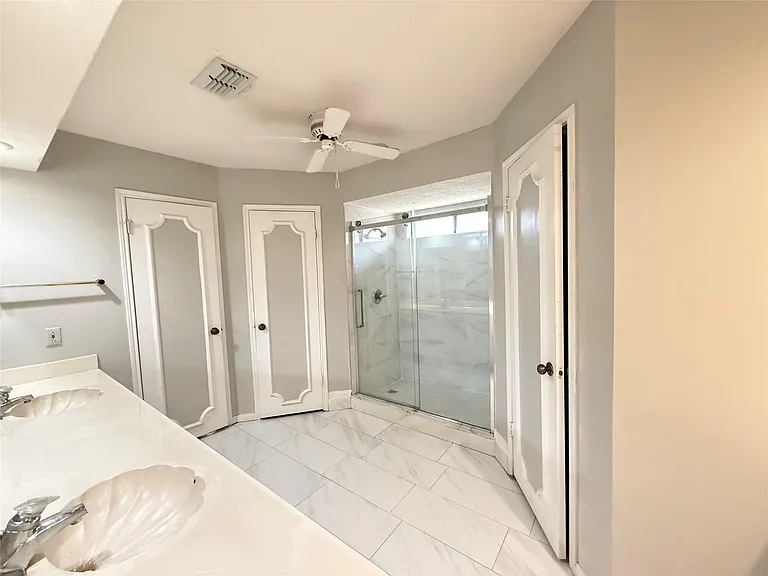 9002 Sabastian Dr — Photo 16