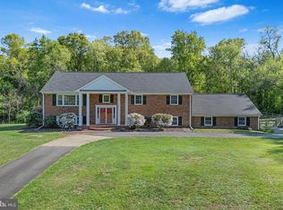40719 Woodside Pl, Leesburg, VA 20175