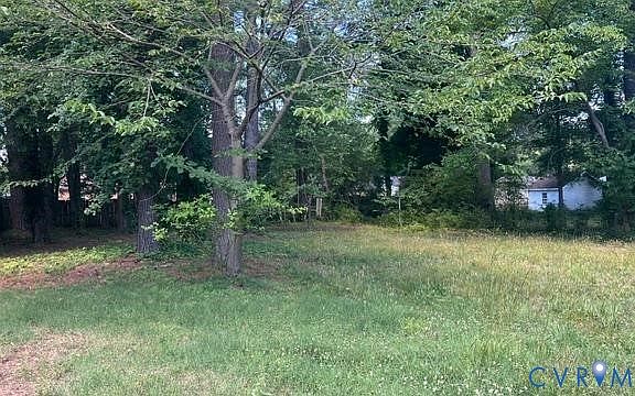2nd image of 2714 Oak Hill Rd