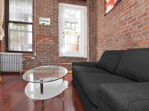 2nd image of 123 Ludlow St #1GD