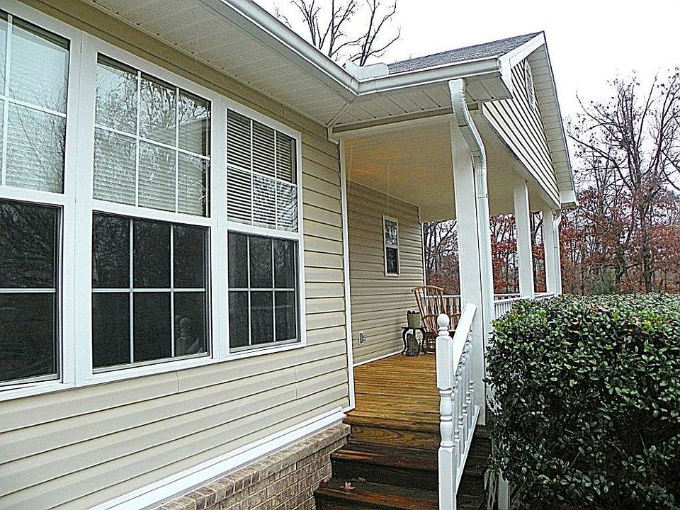 1st image of 50 Lockerbie Dr