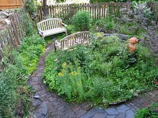 Rented by Corcoran | media 25