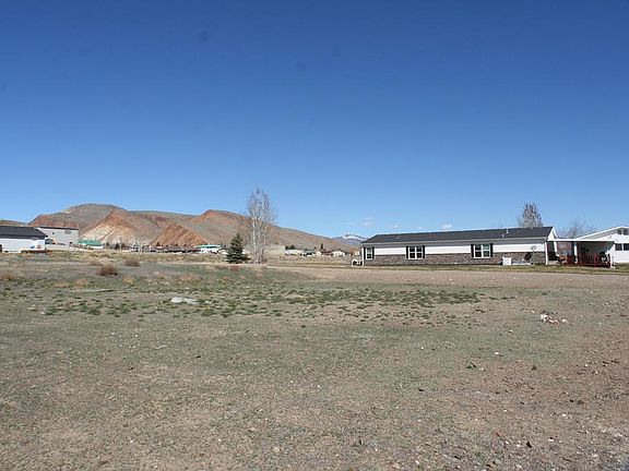 4th image of 420 Leesburg Ln