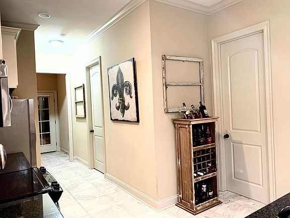 4th image of 5807 Sweet Olive Ln #24