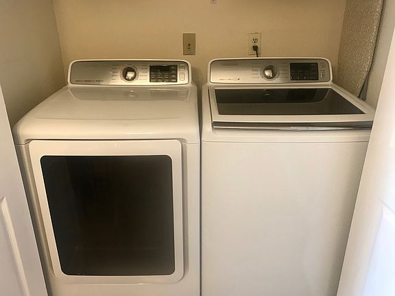 2nd image of 10265 Gandy Blvd N APT 1810