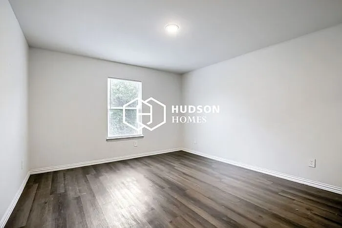158 Westview Dr — Photo 8