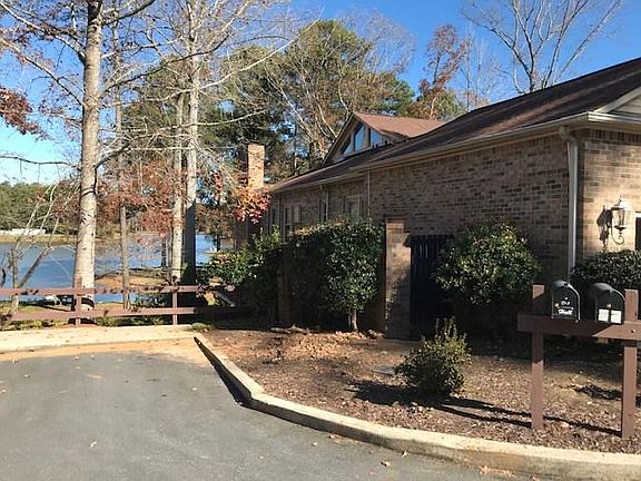 4th image of 321 Gatewood Dr APT D3