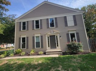 43884 Laburnum Sq, Ashburn, VA 20147