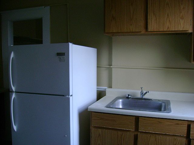 2nd image of 617 W Galena St