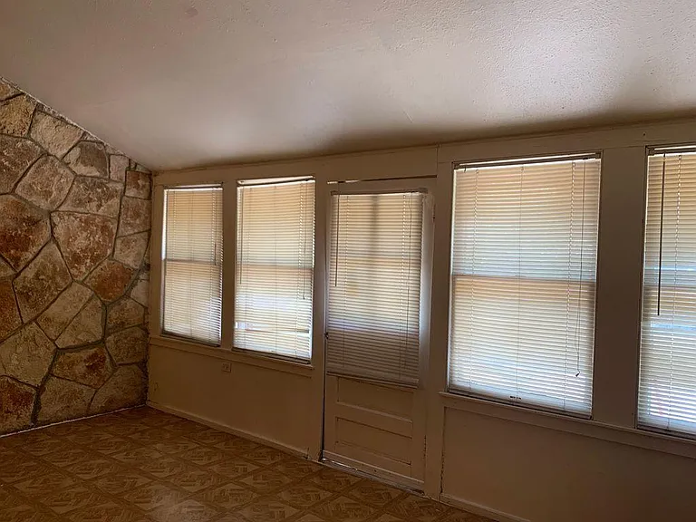 244 W Hermosa Dr — Photo 19