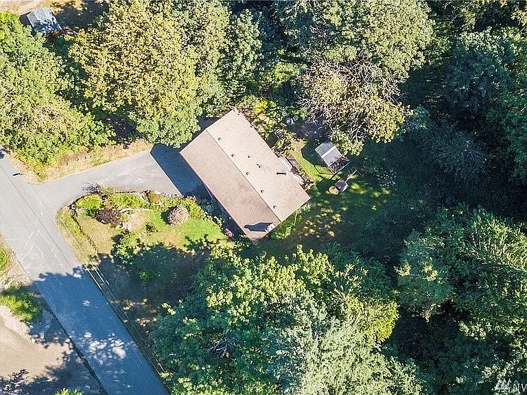 17050 Finley Rd NE — Photo 24