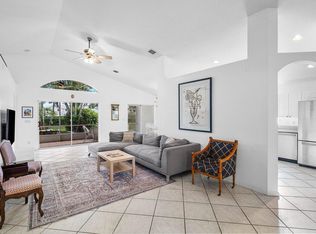 1643 Oak Berry Circle, Wellington, FL 33414