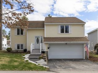 7 Fenwick St, Nashua, NH 03063