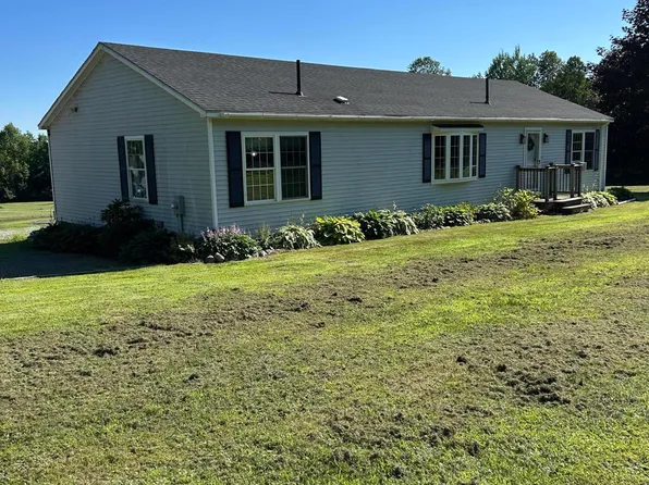 449 Downs Road, Sebec, ME 04481