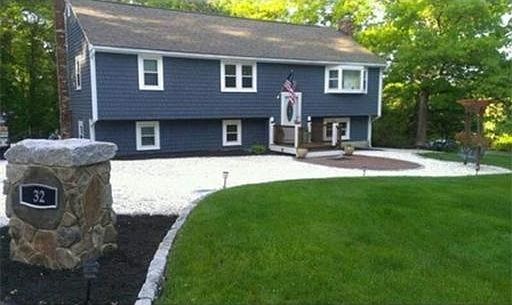 1st image of 32 Jaye St