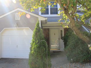 21 Birch Ln, Eatontown, NJ 07724
