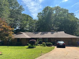 116 Meadow Ridge Ct, Stockbridge, GA 30281