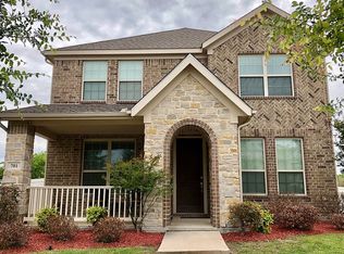 701 Whitemarsh Ln, Aubrey, TX 76227
