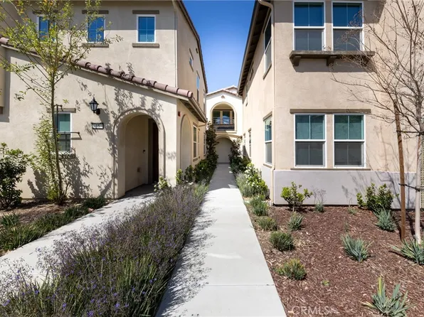 26149 Park Ave #14, Loma Linda, CA 92354