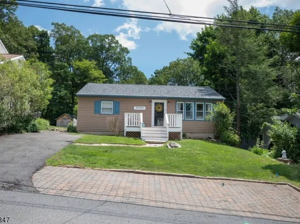 9 Erie Ave, Rockaway Twp., NJ 07866