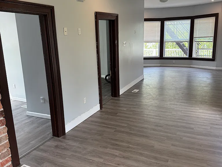 547 E Utica St #2 — Photo 6