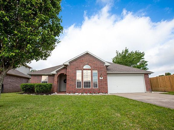 2nd image of 216 Jordy Ln