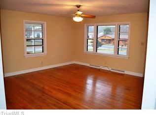1534 Canstaff Dr, Kernersville, NC 27284