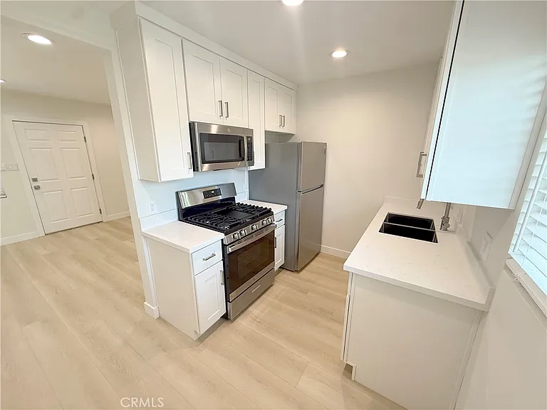 506 Raymond Ave #508D — Photo 5