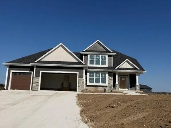 N82 W27810 Sunflower PASS, Hartland, WI 53029