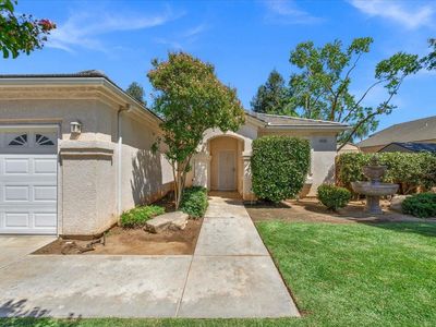 9436 N Sierra Vista Ave, Fresno, CA, 93720