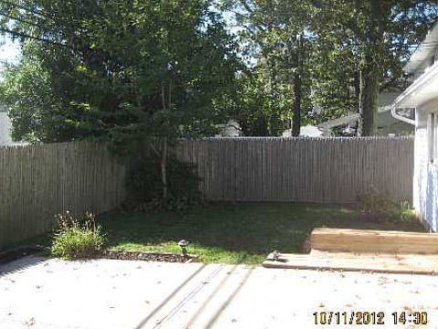 4th image of 169 Fairview Ave