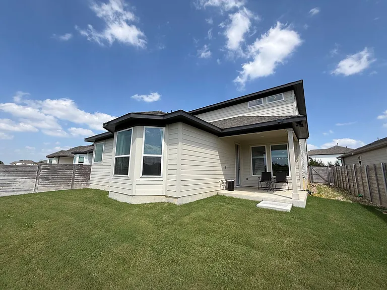 437 Leeward Pass — Photo 35