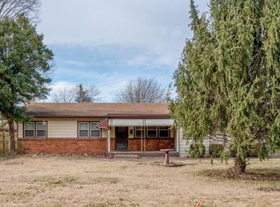 943 N Oak Grove Ave, Springfield, MO 65802