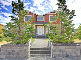 1135 Central Dr, Camano Island, WA 98282