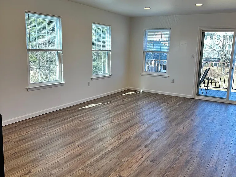 7044 Basswood Rd #11 — Photo 7