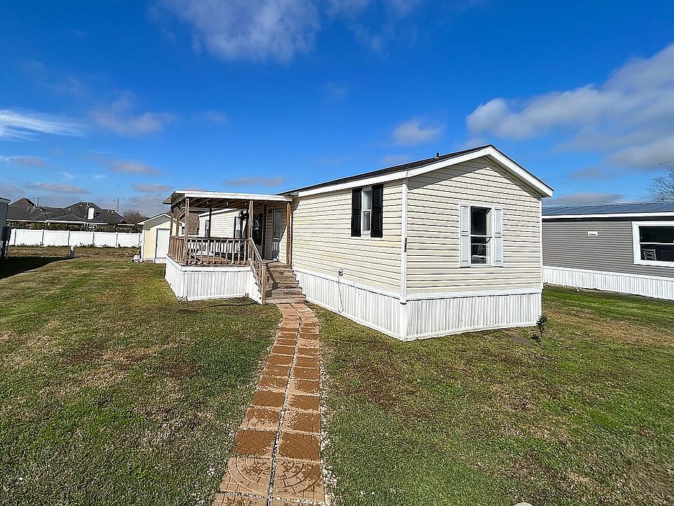 1st image of 123 Mariah Ln